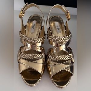 Prada Gold Metallic Woven all leather Platform Sandals 38 1/2 (Mint Condition)
